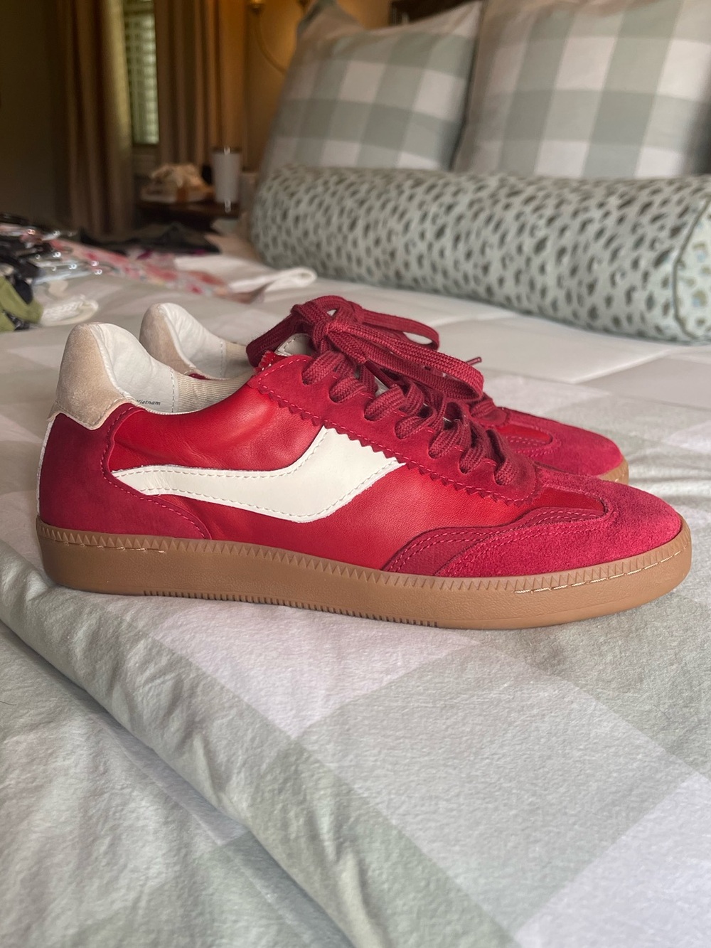 Dolce Vita “Notice” Women’s sneakers Red/white Sz.7